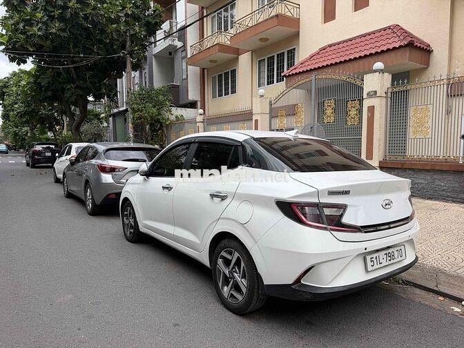 Hyundai i10 2022 Trắng Số tự động