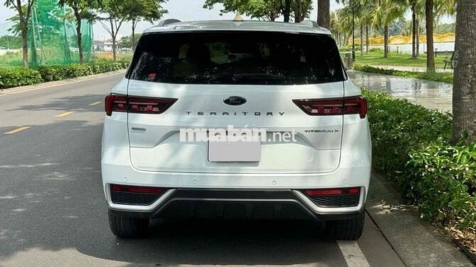 Ford Territory X 2023 17.000 km Trắng