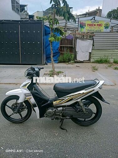 Yamaha Sirius màu Trắng bs 43 máy rin chất 