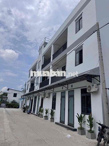 SẴN CHO THUÊ CĂN HỘ DỊCH VỤ MỚI XÂY NGAY CHÂN CẦU BÌNH LỢI