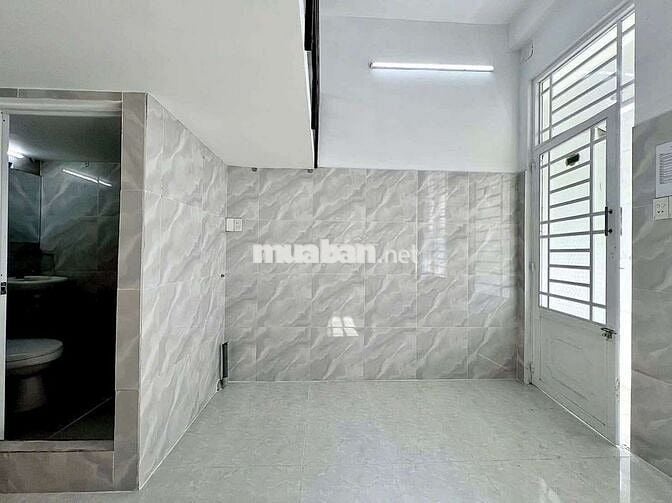 PHÒNG MỚI RA 100% BAN CÔNG VIEW HOÀNG HÔN, MẶT TIỀN ĐƯỜNG LỚN