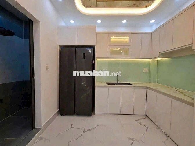 Nhà Có Nội Thất 1 Trệt 1 Lầu 2PN 2WC Hẻm 350 Huỳnh Tấn Phát Quận 7