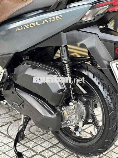 Honda Airblade 125 4Val 2024 ODO 12K Bản ĐB C.Chủ