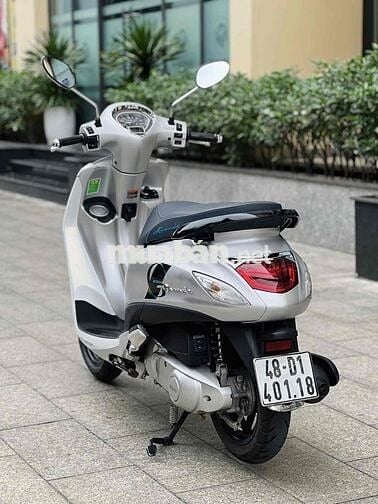 Yamaha Grande 125 ABS 2022 Bạc