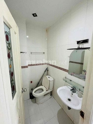 Bán nhà CMT8 Q10 | 3,5 X 14 - 5 TẦNG -TN: 40tr/th | 7,8 Tỷ