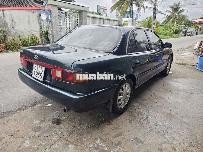 Hyundai Sonata 1996 2.0 Xanh
