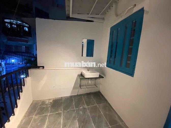 cho thuê nhà nguyên căn.2pn2wc Nguyễn Duy Dương p4 Q10