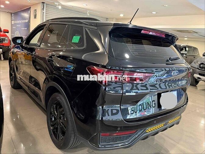Territory Sport 5.200km như xe mới Ford cam kết xe