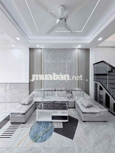Cần bán nhà 1 trệt 1 lầu gần nhà thờ Tân Vinh , Long Bình Tân