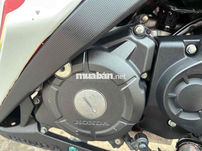 Honda Sonic 2020 Trắng đỏ chưa rớt máy