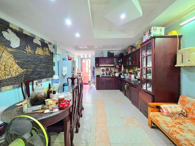 Ngộp ngân hàng giảm 1tỷ, nhà 5 tầng 86m2, Hẻm 8m Lê Đức Thọ, chỉ 9tỷ x