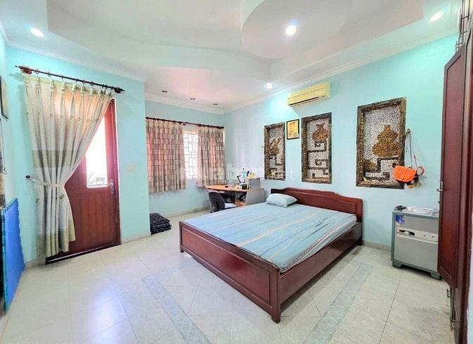Ngộp ngân hàng giảm 1tỷ, nhà 5 tầng 86m2, Hẻm 8m Lê Đức Thọ, chỉ 9tỷ x