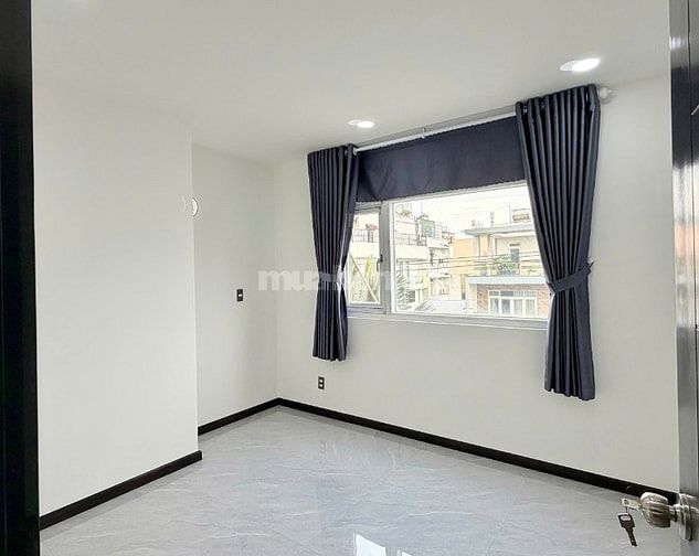 Căn 75m2 Hoàng Kim Thế Gia sổ hồng, TT 950tr ở ngay, nhà mới, nội thất