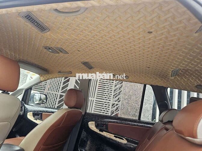 Toyota Innova 2016 J lên E Trắng