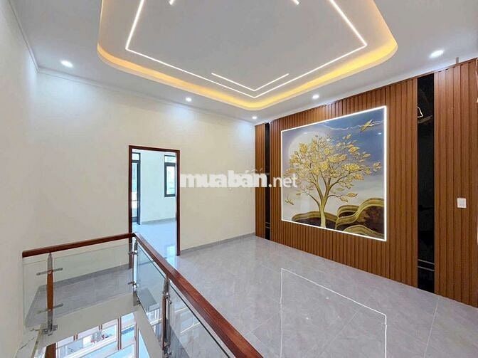 Bán nhà 1 trệt 1 lầu hẻm xe hơi gần chợ Bửu Hòa