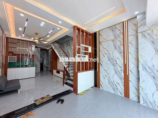Bán nhà 1 trệt 1 lầu hẻm xe hơi gần chợ Bửu Hòa