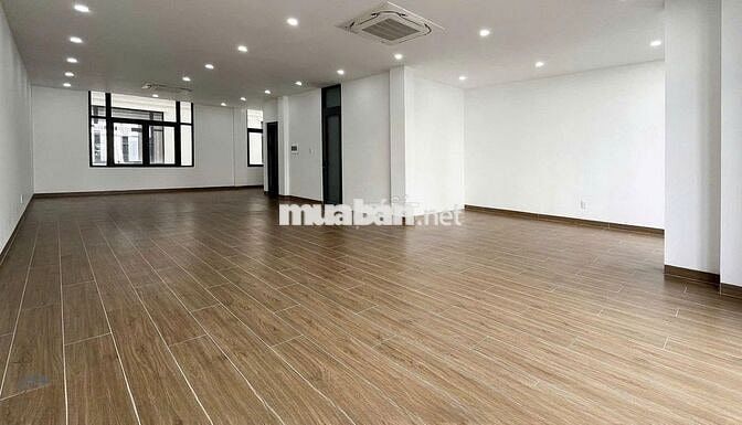 HOT! NHÀ MỚI XÂY - 84CHuỳnh Văn Bánh Q Phú Nhuận - DT 5x20, DTSD 400m2