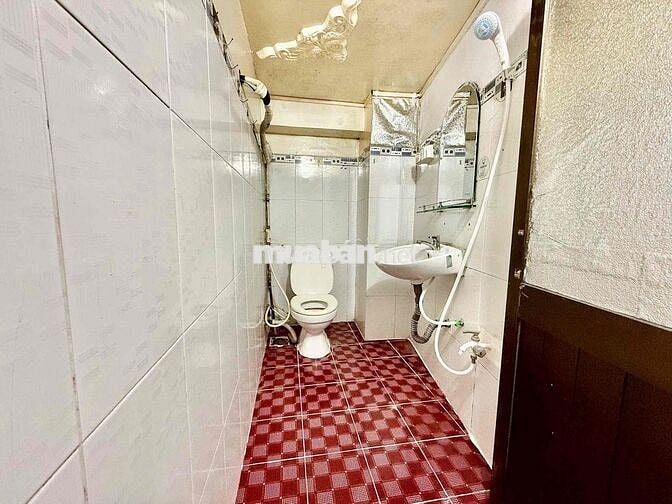 Studio ngay đường Hậu Giang chợ Bình Tây