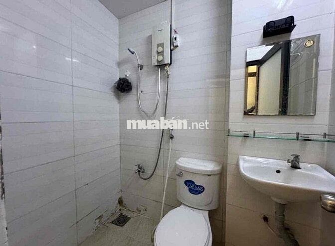 Cho Thuê Nhà 1 trệt 2 lầu(2pn2wc) hẻm xe hơi HUỲNH VĂN BÁNH P11,PN