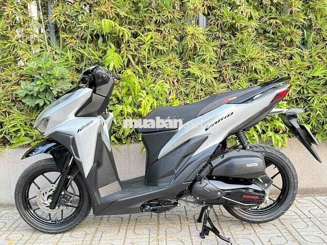 Vario 2021 Bstp ( nậu xớ đưa trước e 17tr nhận xe)
