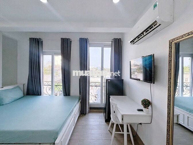 Căn Hộ View Ban Công Full Nội Thất Ngay Trung Tâm Quận 5 - Chợ Bàu Sen