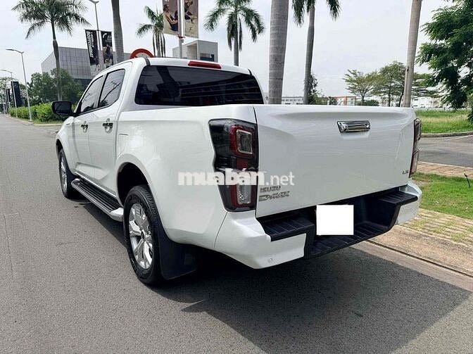 Isuzu Dmax LS 1.9L AT HILANDER 17.000km zin 100%