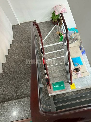 Mặt tiền kd tầng trệt Cc Ba Tơ, Q.8, 44m2, 2 tầng mới đẹp, giá 4 tỷ 25