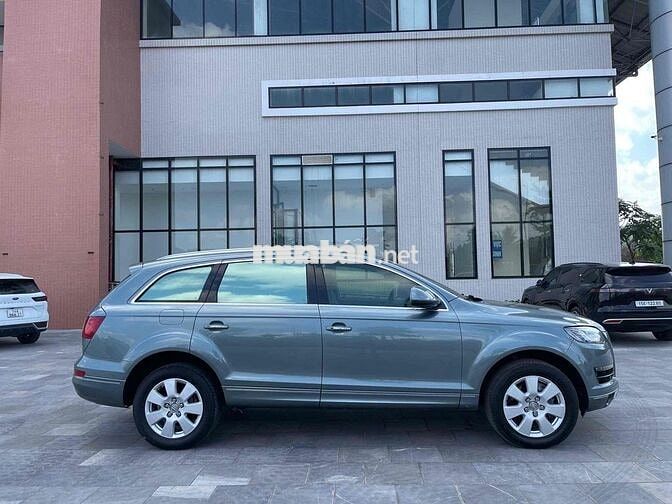 Audi Q7 2011 Xám