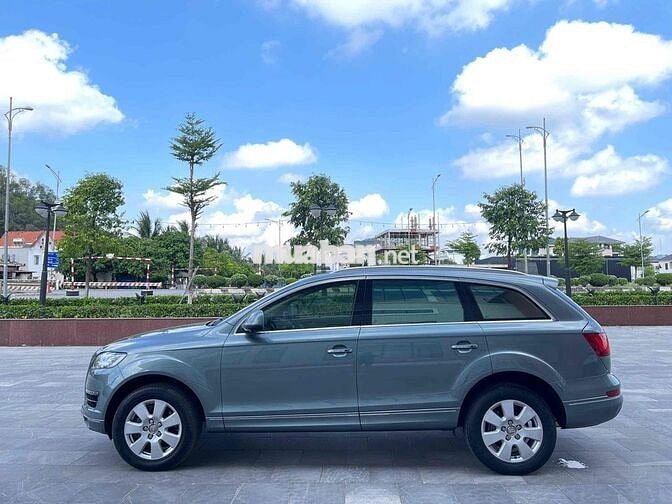 Audi Q7 2011 Xám