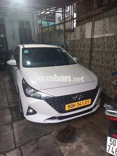 Hyundai Accent Trắng Số sàn
