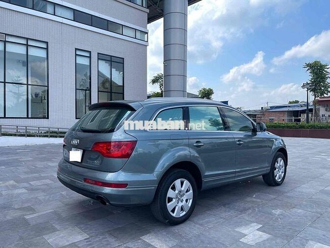 Audi Q7 2011 Xám