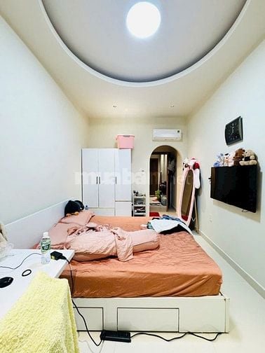 GIÁ 9T ĐIỆN BIÊN PHỦ QUẬN 10 - DT 60M2 SÁT MT, 5PN XEM LÀ THÍCH