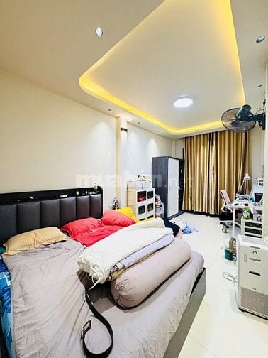 GIÁ 9T ĐIỆN BIÊN PHỦ QUẬN 10 - DT 60M2 SÁT MT, 5PN XEM LÀ THÍCH