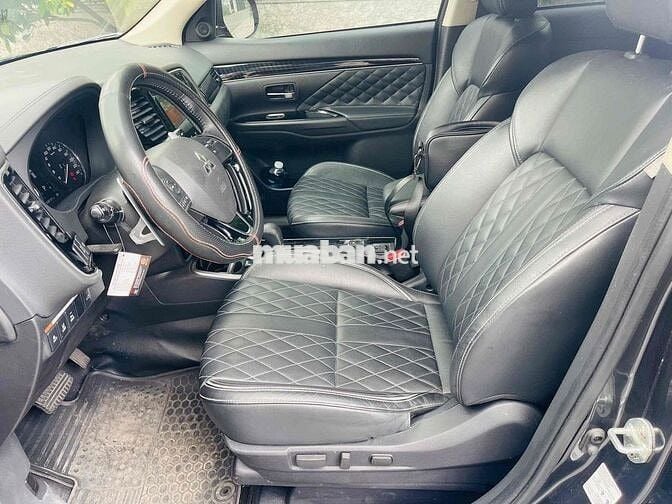 Mitsubishi Outlander Pre 2022 Xám
