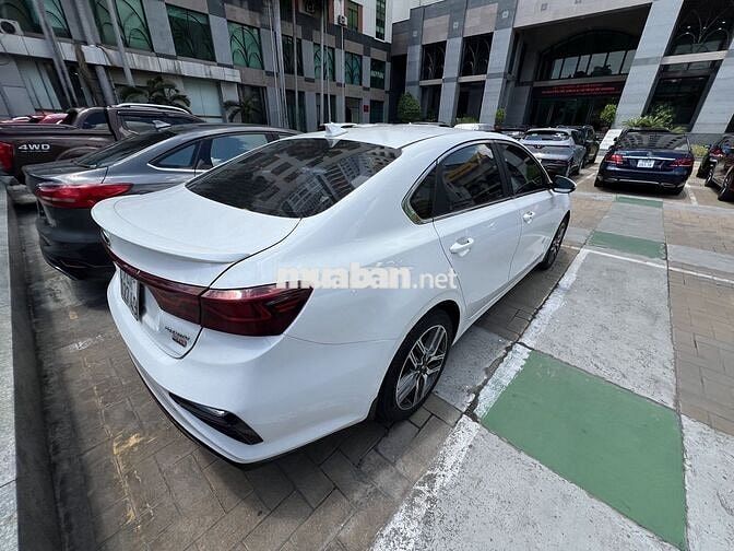Kia Cerato Trắng 39000 km