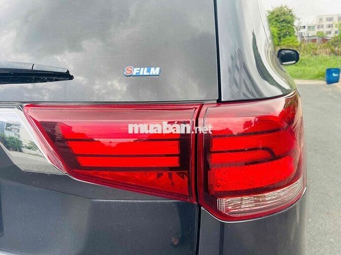 Mitsubishi Outlander Pre 2022 Xám