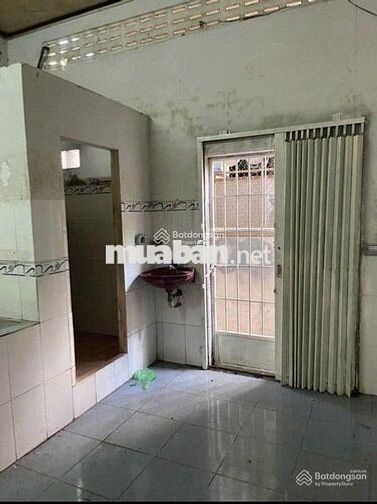 Nhà 200m2, đường An Phú, trung tâm Trảng Bàng giá chỉ 750tr dân đông