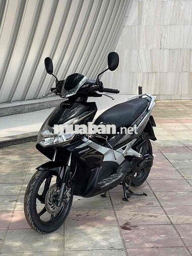 Honda Air Blade 110 fi màu Đen