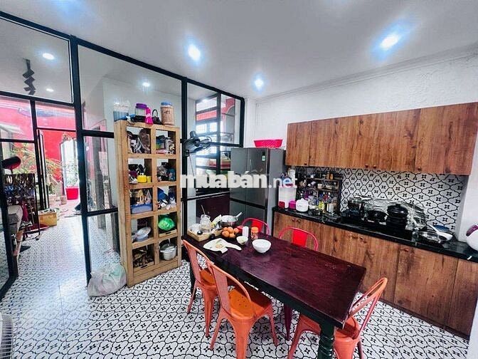 Nhà 2 MẶT TIỀN, Thang máy, MẶT PHỐ Chiến Thắng, kinh doanh , HÀ ĐÔNG.