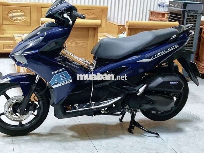 Honda Air Blade 125 Xanh đen, xe cực đẹp