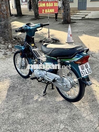 Honda Super Dream 2003 Xanh 200km