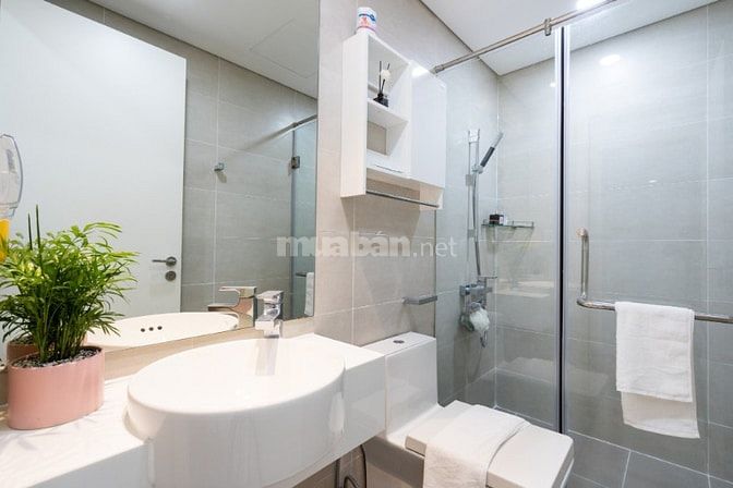 Căn hộ Hoàng Văn Thụ 2PN 50m2 sổ sẵn bao phí 2,2 tỷ Full Nội thất 