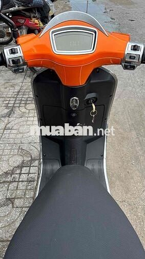Vespa 50cc 2022 Cam đen ( hỗ trợ góp )
