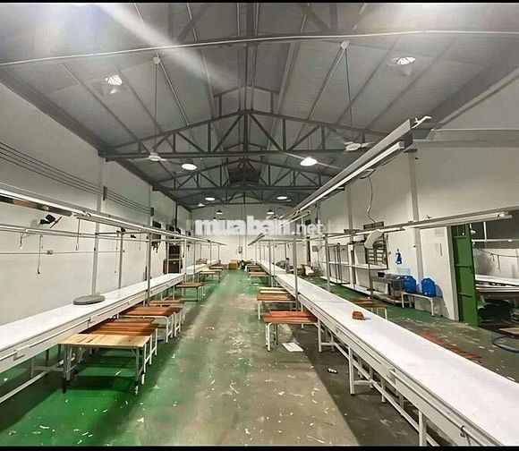 xưởng cho thuê Xuân Thới Sơn hóc môn DT 850m giá 35tr