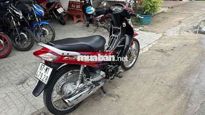 Honda Future 2 Đỏ đen ( hỗ trợ góp )