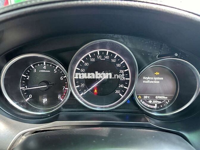 Mazda 6 2017 2.0 90000 km sạch đẹp.