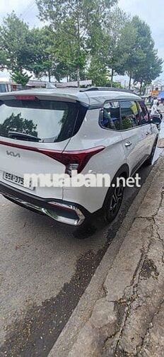 KIA Carens 2023 7 chỗ Trắng 86000 km