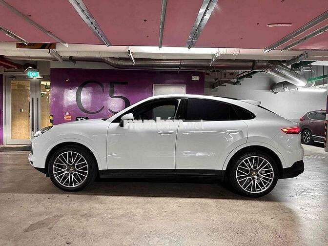 Porsche Cayenne Coupe 2022 Trắng Bank 90%