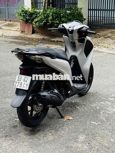 Honda SH 150i ABS 2018 Bạc poscher spoty
