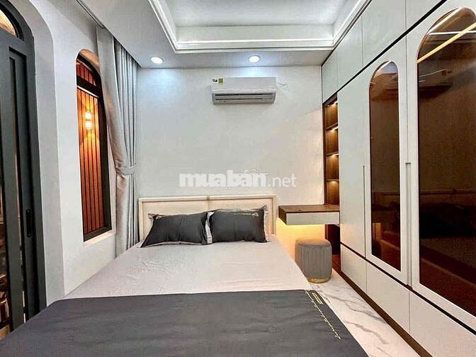 Cho thuê nhà nguyên căn hẻm 167 sát cầu tân thuận quận 7